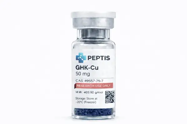 Szklana fiolka z granulkami peptydów miedziowych GHK-Cu, 50 mg. Przeznaczona do badań.
