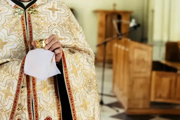 Od kiedy obowiązuje celibat w kościele katolickim i dlaczego?