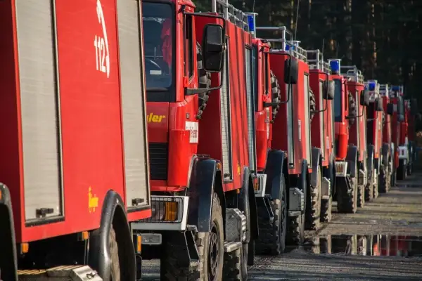 Jak sfinansować wóz strażacki OSP? Przewodnik po dotacjach i wnioskach