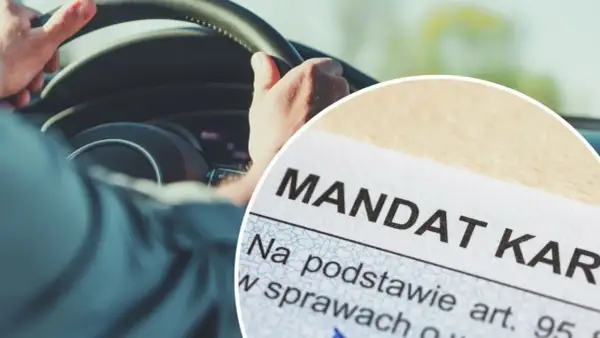 Kierowca trzyma kierownicę, a obok dokument z napisem "Mandat". Sytuacja sugeruje odmowa przyjęcia mandatu.