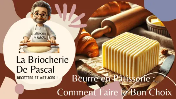 Un chef pâtissier prépare une brioche. À côté, un beau bloc de beurre francais, des croissants et un rouleau à pâtisserie.