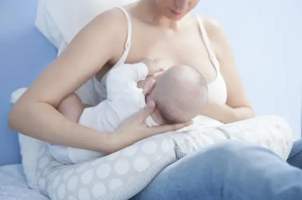 Jaki stanik do karmienia? Wybierz idealny dla komfortu i zdrowia