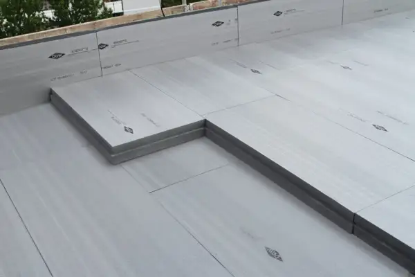 Pannelli isolanti XENERGY SL di Dow, il miglior isolante termico per pareti esterne, pronti per l'installazione.