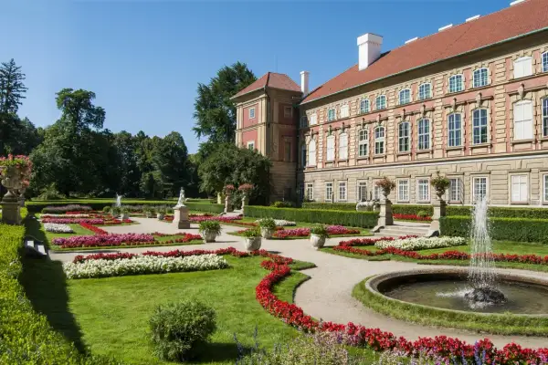 Muzeum zamek w Łańcucie – odkryj fascynującą historię i atrakcje
