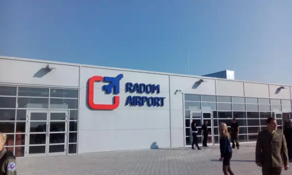 Kto wymyślił lotnisko Radom? Poznaj kluczowe postacie i ich rolę