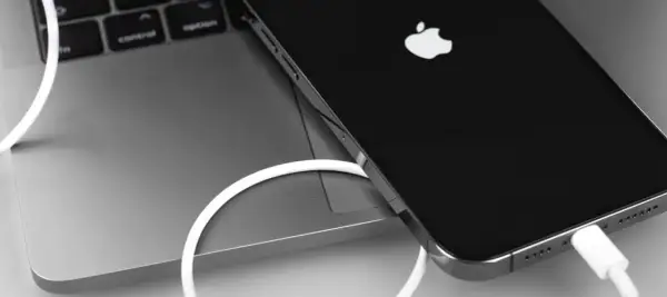 Jak zgrać zdjęcia z iPhone na PC? 4 metody bez problemów!