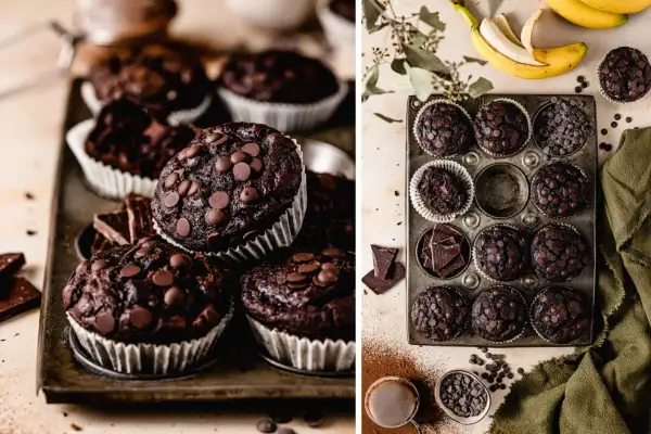 Saftige schoko bananen muffins, bestreut mit Schokostückchen, liegen in einer Muffinform. Daneben Bananen und Schokolade.