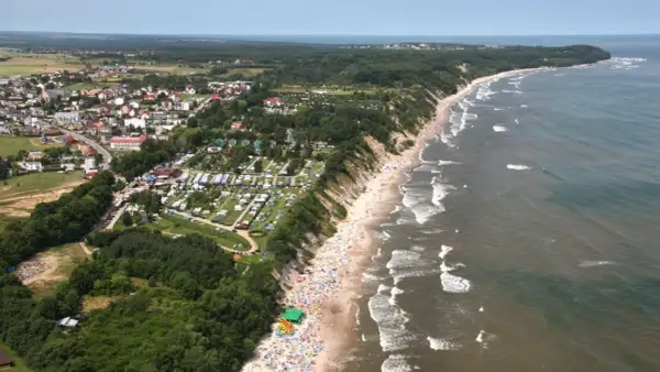 Władysławowo Chłapowo ile km? Sprawdź łatwą trasę i czas podróży