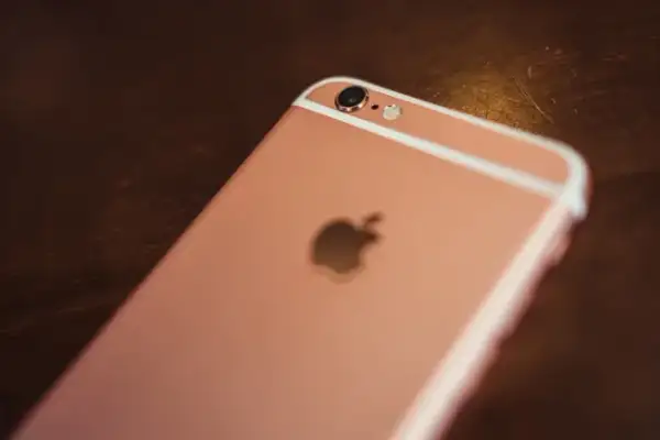 Wymiana baterii w iSpot - uniknij problemów z akumulatorem iPhone