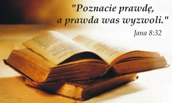 Stare księgi otwarte na stole. "Poznacie prawdę, a prawda was wyzwoli." Jan 8:32.