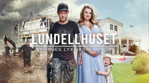 Här är en familj som bygger sitt drömhus i den sista dokusåpan. Bygget pågår medan en lyxig villa med pool och bil skymtar i bakgrunden.