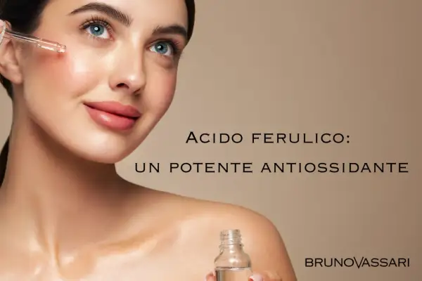 Donna con contagocce che applica un siero viso all'acido ferulico, un potente antiossidante per la pelle.