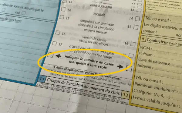 Exemple de constat rempli : une section du formulaire demande d'indiquer le nombre de cases marquées d'une croix.