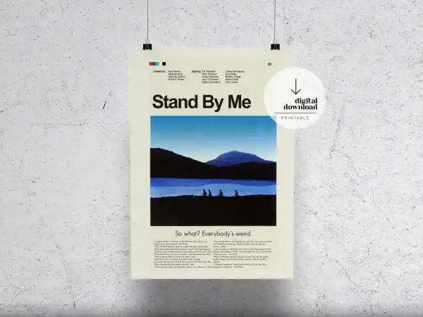 Plakat filmu "Stand By Me po polsku". Cztery sylwetki chłopców na tle jeziora i gór.