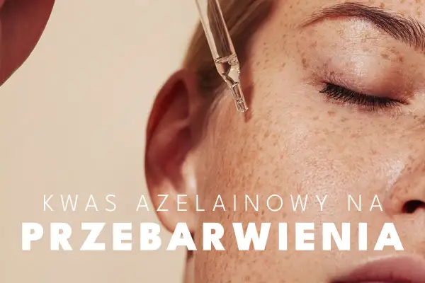 Kwas azelainowy na przebarwienia. Kropla serum z kwasem azelainowym na skórze z piegami.
