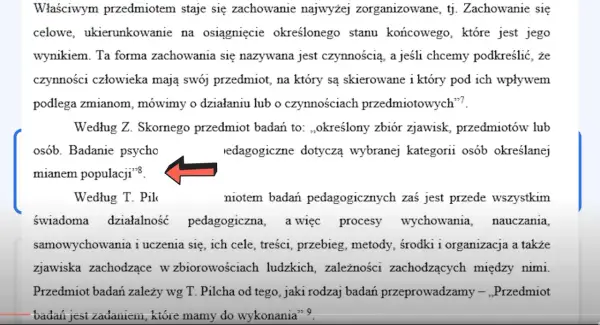 Tekst z przypisami harwardzkimi, gdzie badanie psychopedagogiczne dotyczy wybranej kategorii osób.