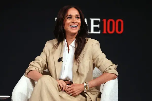 Meghan Markle: stylizacje, cichy luksus i jak odtworzyć jej elegancję
