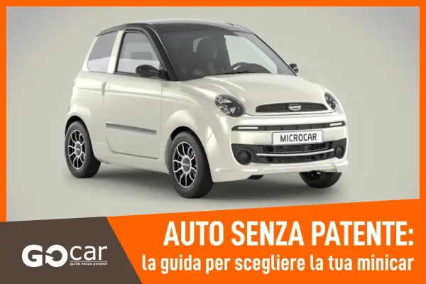 Minicar bianca con tetto nero, ideale come auto senza patente. La guida per scegliere la tua minicar.
