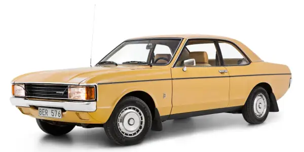 Gul Ford Consul från 70-talet, en klassisk bil med en tidlös design.