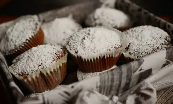 Jak długo piec muffinki, aby uniknąć ich wysuszenia?