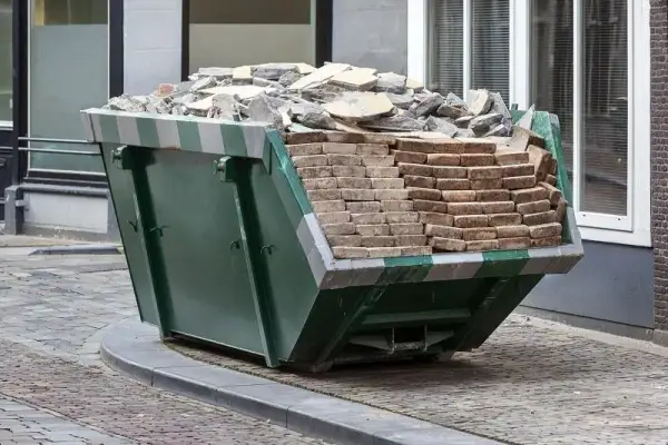 Stara papa: Jak legalnie utylizować? Koszty i mity