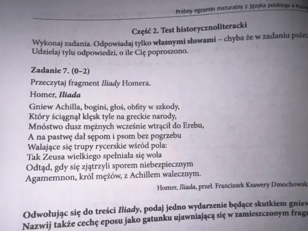 Fragment tekstu z "Iliady" Homera, zawierający opis gniewu Achillesa.