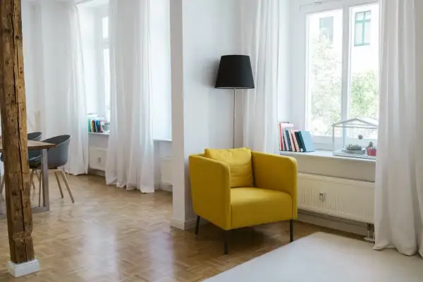 Ile kosztuje ubezpieczenie mieszkania w bloku? Sprawdź, co wpływa na cenę