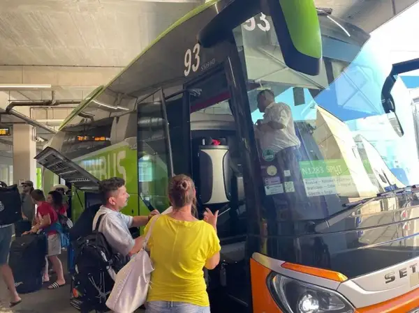 Ile jedzie autokar do Chorwacji? Odkryj czas podróży i wskazówki