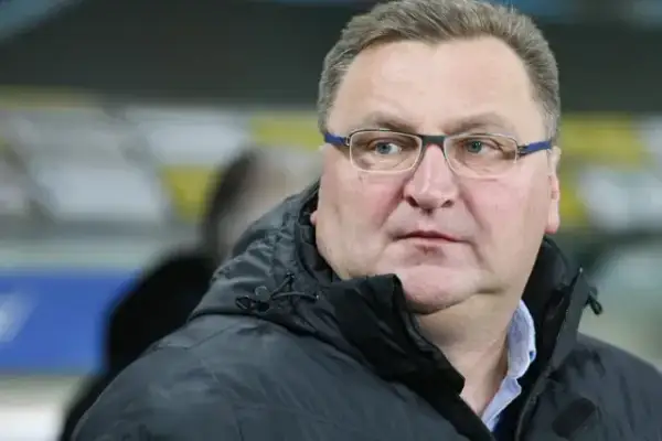 Jak nazywa się trener polskich piłkarzy? Oto zaskakujące fakty o nim