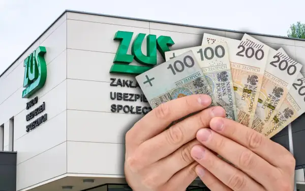Ręce trzymają polskie banknoty przed budynkiem ZUS. Wnioski 800 plus 2026 – czy pieniądze wystarczą?