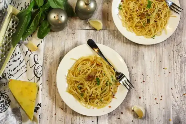 Idealne Aglio e Olio: Przepis, błędy i sekrety włoskich mistrzów