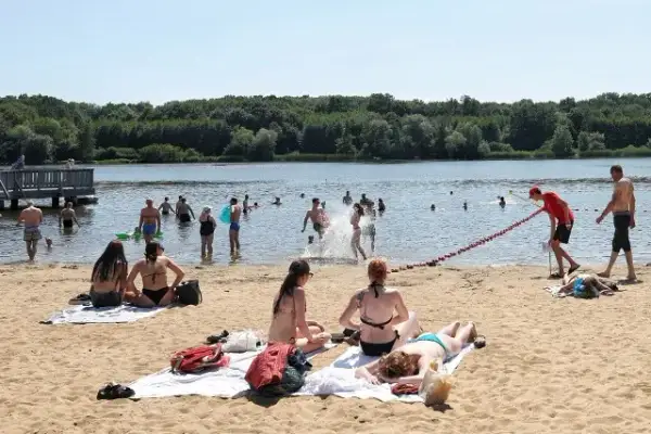 Najcieplejsze miejsca nad polskim morzem? Gdzie woda rozpieszcza!