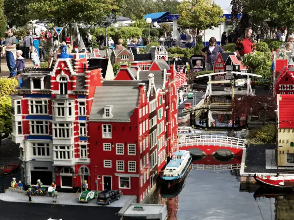 Legoland Billund: Wszystkie atrakcje, które musisz poznać!