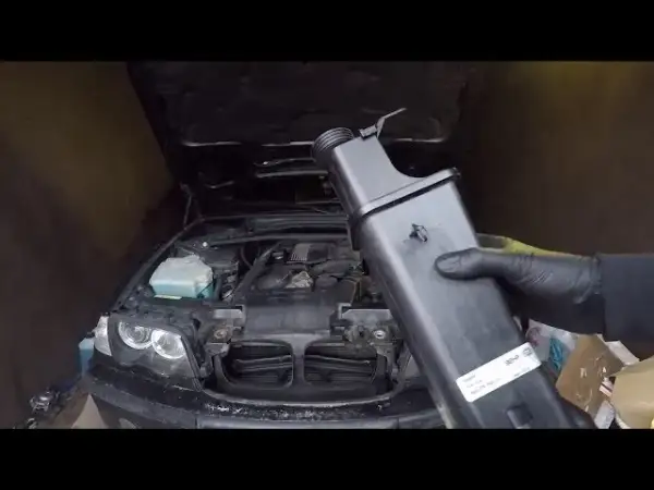 Gdzie wlać płyn chłodniczy w BMW E46 – uniknij poważnych problemów