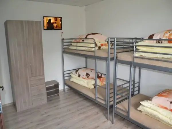 Ile kosztuje nocleg w Energylandii? Ceny, porady, oszczędności