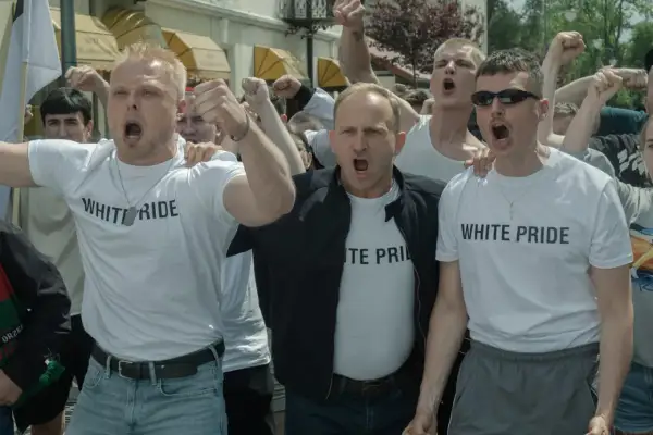 Kryptonim Polska recenzja: czy warto obejrzeć ten kontrowersyjny film?