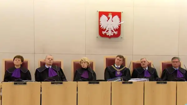 Myślę, że najlepszym tytułem meta, który spełnia wszystkie kryteria, będzie: Odpis aktu urodzenia: Jak go uzyskać szybko i bez problemów?