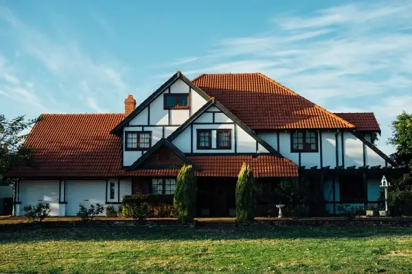 Czy ubezpieczenie budynków jest obowiązkowe? Sprawdź, kiedy tak!