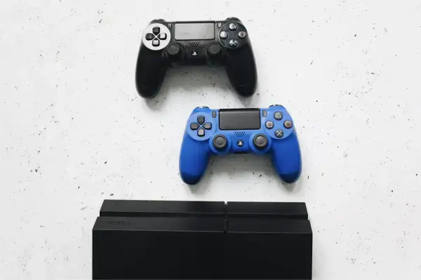 Najlepsze gry na PS5. Sprawdź, po jakie tytuły warto sięgnąć