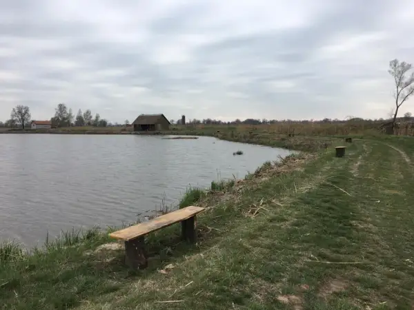 Łowisko pod silosami – idealne miejsce na wędkowanie bez stresu