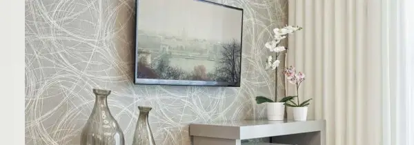 Na jakiej wysokości wiesza się telewizory, aby uniknąć bólu szyi?