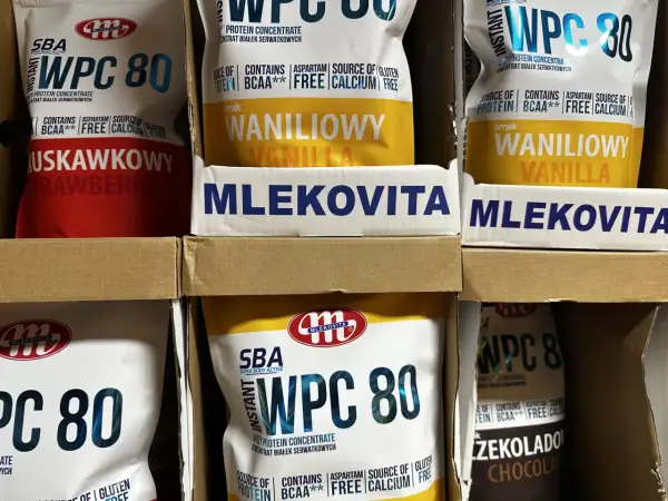 Wpc 80 Mlekovita jak przygotować? Warianty smakowe: truskawka, wanilia, czekolada.