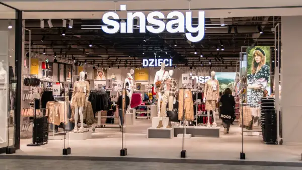 Co warto kupić w Sinsay? Najlepsze trendy i okazje, które musisz znać