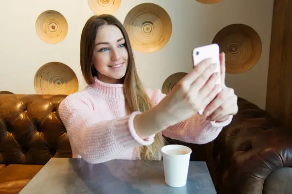 Jak długo trwa weryfikacja selfie w Pekao? Sprawdź szczegóły procesu