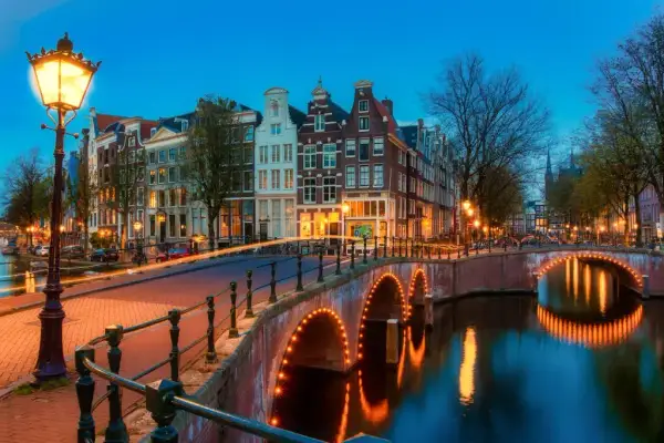 Najlepsze atrakcje turystyczne w Amsterdamie, które musisz zobaczyć