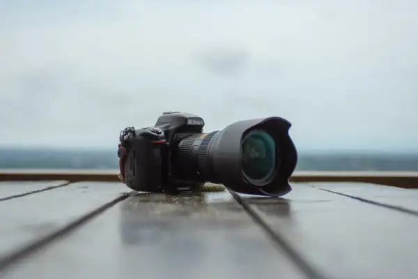 Jaki obiektyw do Nikon D7200 – wybierz najlepszy dla swojego stylu
