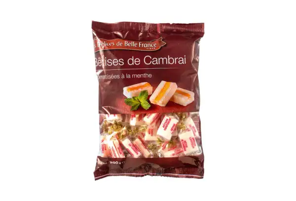 Bolsa de Bêtises de Cambrai, caramelos de menta con un toque de naranja, envueltos individualmente.