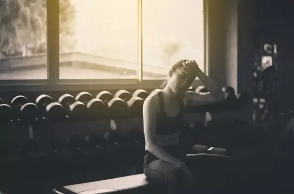 Jak często trenować crossfit, aby uniknąć przetrenowania i kontuzji?
