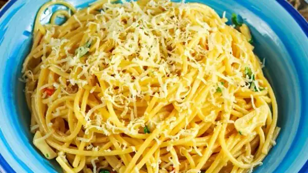 Błyskawiczne spaghetti: Obiad w 15 minut, który zawsze się udaje!