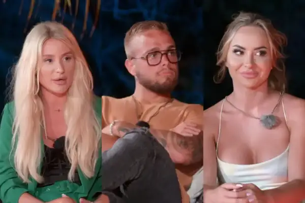 Trzy osoby z Hotel Paradise All Stars: blondynka w zielonej marynarce, mężczyzna w okularach i brązowej koszulce, oraz blondynka w białej sukience.